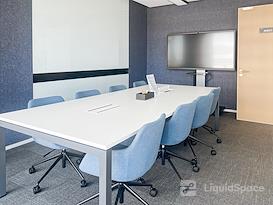 Regus | Wuhan, Optics Valley Financial Centre