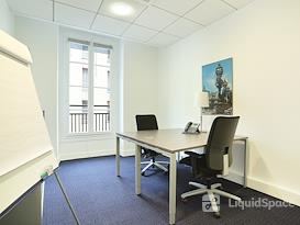 HQ | Paris, Haussman Pasquier