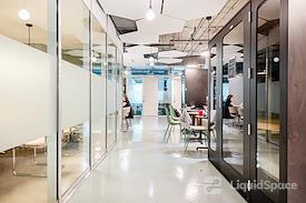 The Yard: Lincoln Square