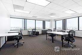 Regus || LAX Continental Grand