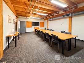 Regus | Minneapolis - Washington Ave