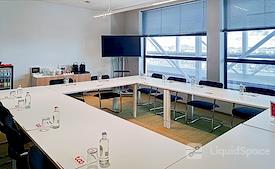 Regus | Amsterdam Piet Heinkade 55