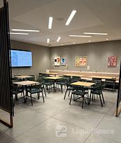 Capital One Café - Kenwood Towne Centre