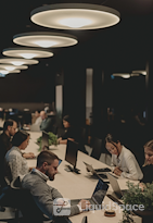 Pavilion Cowork W7