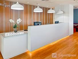 Regus | Porto Alegre, Praia De Belas - Edificio Guaiba