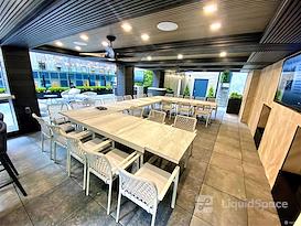 Jay Suites - Grand Central