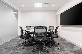 SPACES | PA, Philadelphia - Commerce Square