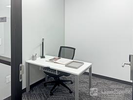 Regus | FL, Largo - East Bay Dr