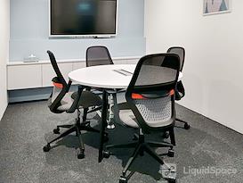 HQ | Bangkok, Teo Hong Silom Building