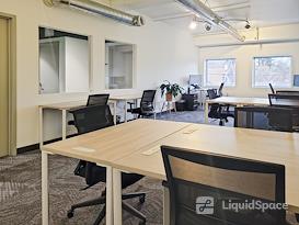Regus | Longmont- Terry St