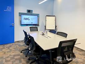 Regus | XIAN, Capita Mall Office