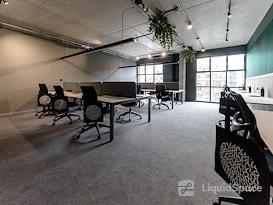 Colony | One Silk St