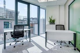 Regus | Clearfield - Legend Hills Dr