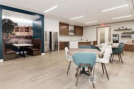 Carr Workplaces - Reston Town Center