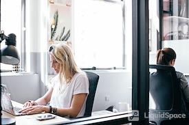 Regus | Warsaw, Polna Corner