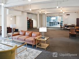 Regus | Jackson - East Capitol St