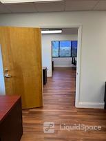 Crown Center Executive Suites (CCESuites)