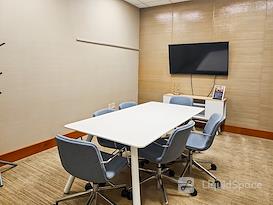 Regus | Rochester - 318 Commons