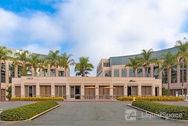 (PLM) Palm Court