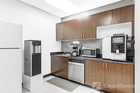 Regus | Corporate Center