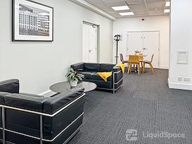 HQ | London, Vauxhall