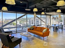 Regus || Galleria Sherman Oaks