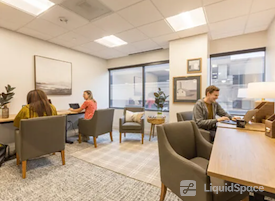 Common Desk - Energy Square