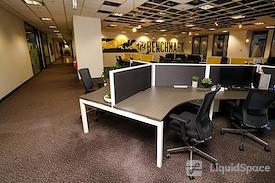 CorporateCubes.Co - 333 Collins