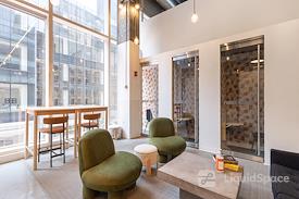 The Yard: Herald Square