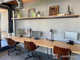 SugAr free coworking café