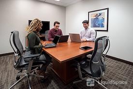 Regus | US Bank Tower