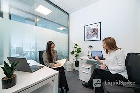 Regus | Cluj-Napoca, Iulius Business Centre