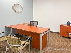 Regus | Centerpointe