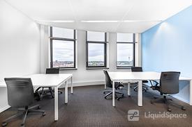 Regus | Roermond, Looskade
