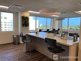 Office Evolution - Plantation