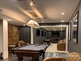 Jay Suites - Wall Street