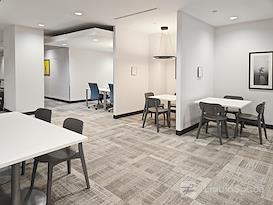 Regus | Deerfield Commons I