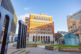 Landmark | Birmingham Brindleyplace