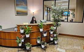 Private Offices • Coworking Spaces • Hybrid Offices 🏢