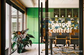 The Root Coworking - Market Station