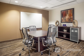 Regus || Galleria at PNC Plaza