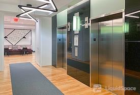 Regus | Legacy Town Center