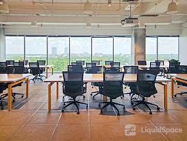 SPACES | TX, The Woodlands - 1725 Hughes Landing Blvd.