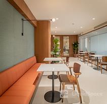 Signature | Madrid, Signature Velázquez