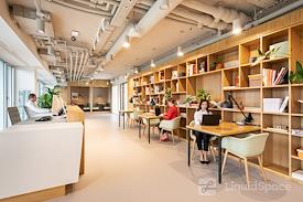 SPACES | Warsaw, Platinium