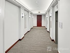 HQ | MI, Grand Rapids - Ottawa Ave NW