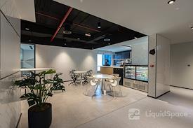 API Trio Towers | Level 37