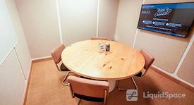 WeWork Krishe Emerald