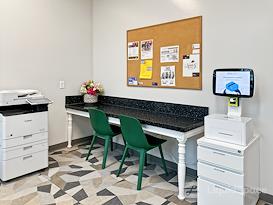 Regus | CA, Ontario - W 6th Street