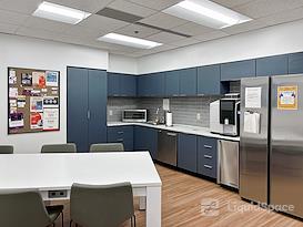 Regus | Keystone Crossing